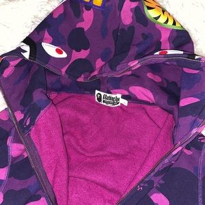 BAPE purple shark hoodie men’s small